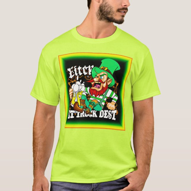 Tur i den irländska St patricks day. Köp nu T Shirt (Framsida)