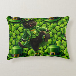Tur lycklig liten svart katt Saint Patrick's Day P Prydnadskudde