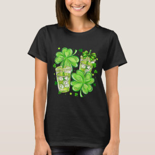 Tur och koffein St. Patricks dag shamrock T Shirt