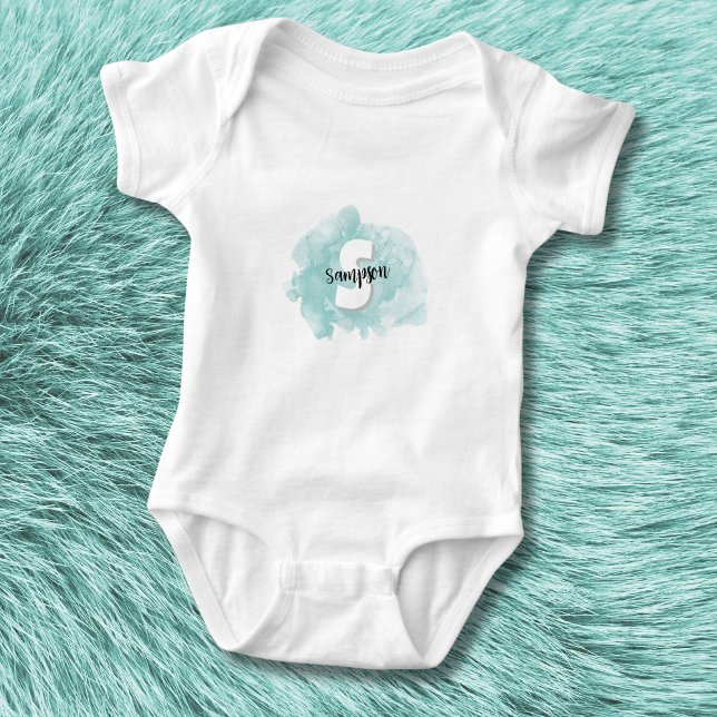 Turblå monogram pojke t shirt (Cute Modern Watercolor Teal Blue Monogram Baby Boy Baby Bodysuit)