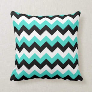 Turcos Black and White Chevron Kudde