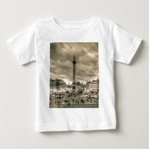 Turister i Trafalgar kvadrerar, London T-shirt