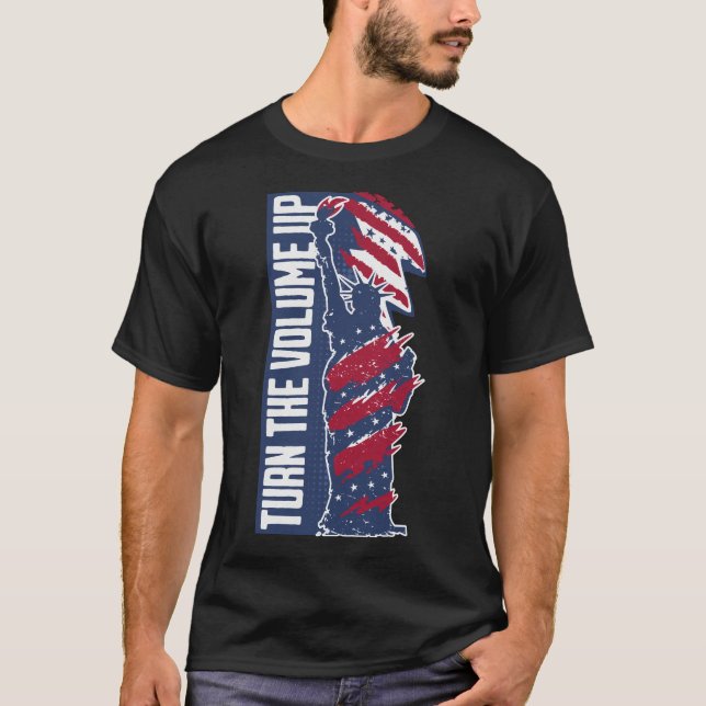  Turn The Volume Up Newyork Lover Patriotic US  T Shirt (Framsida)