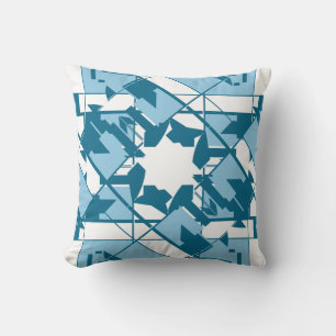 Turquise Blue White Mediterranean Inspired Blommig Kudde