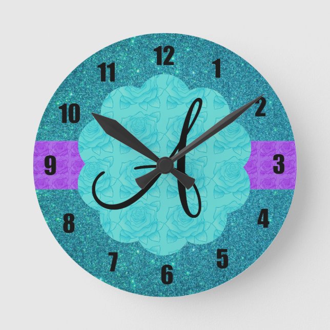Turquise glitter monogram rund klocka (Framsida)
