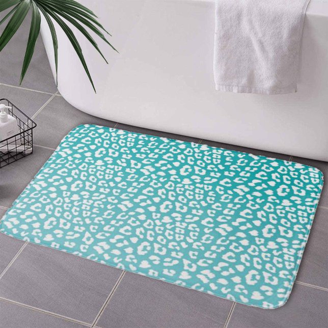 Turquise Leopard Skriv ut Mönster Badrumsmatta (Turquoise Leopard Print Pattern Bath Mat by Looly Elzayat
)