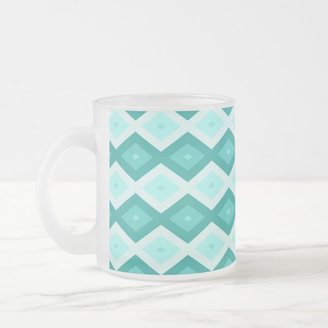 Turquoise diamond pattern frostad glasmugg (Vänster)