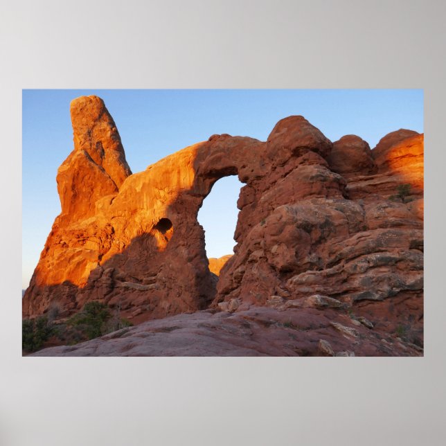 Turret Arch vid soluppgång II Poster (Framsidan)