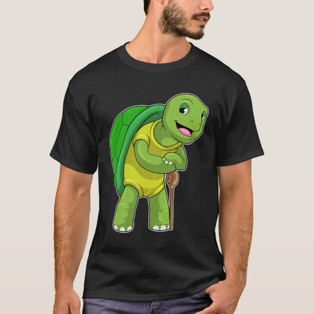 Turtle as Pensione with Walking stick stick T Shirt (Framsida)