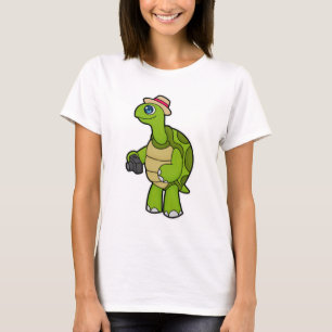 Turtle as Photographer with Camera T Shirt