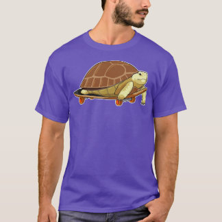 Turtle as Skater with Skateboard T Shirt