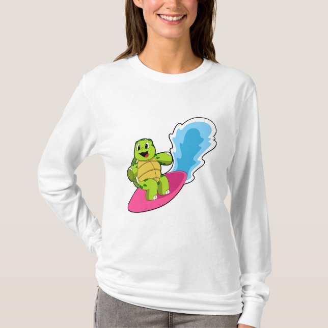Turtle as Surfer med Surfboard T Shirt (Framsida)