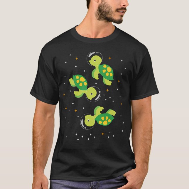 Turtle Astronaut Rymden T Shirt (Framsida)