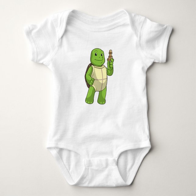 Turtle at Chess with Chess biet Pawn T Shirt (Framsida)