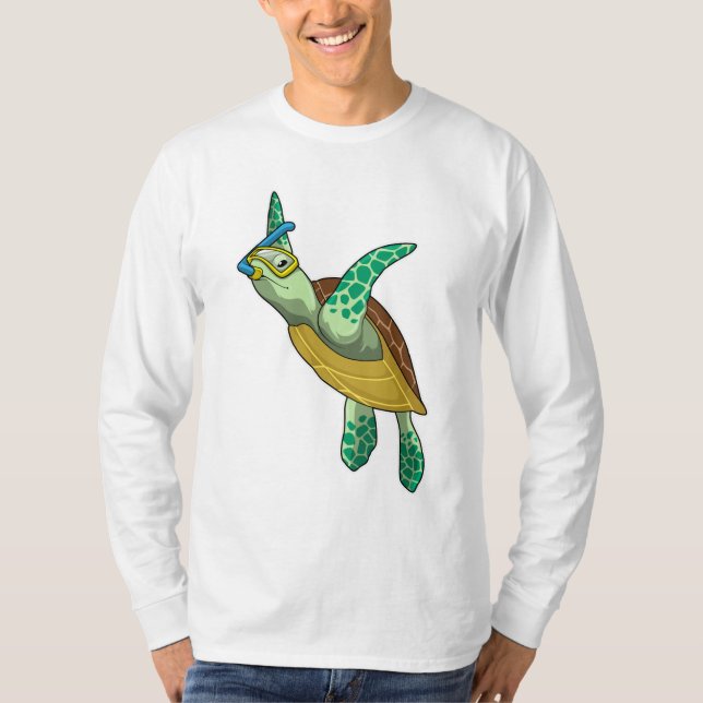 Turtle at Diving with Snorkel T Shirt (Framsida)
