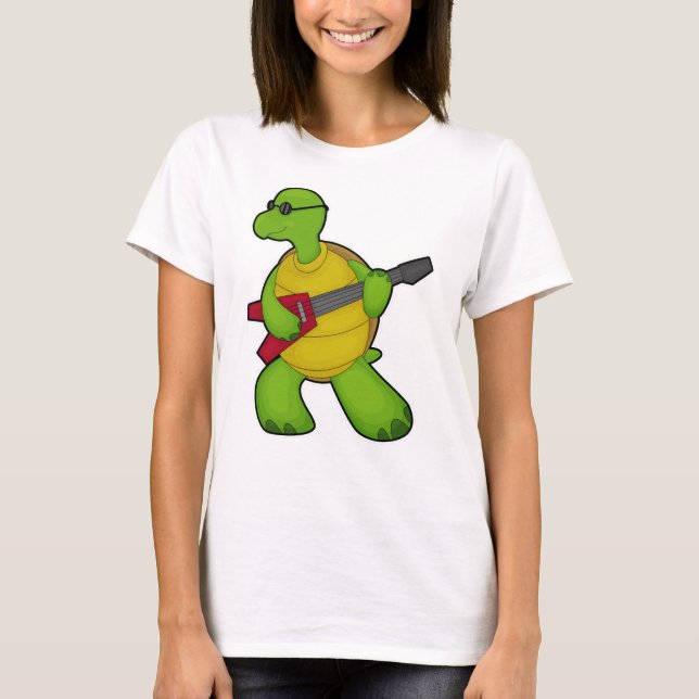 Turtle at Music with Guitar & Sunglasses T Shirt (Framsida)