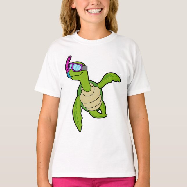 Turtle vid Swimming med Snorkel T Shirt (Framsida)