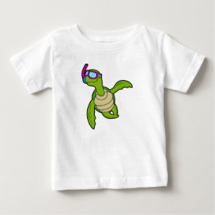 Turtle vid Swimming med Snorkel T Shirt