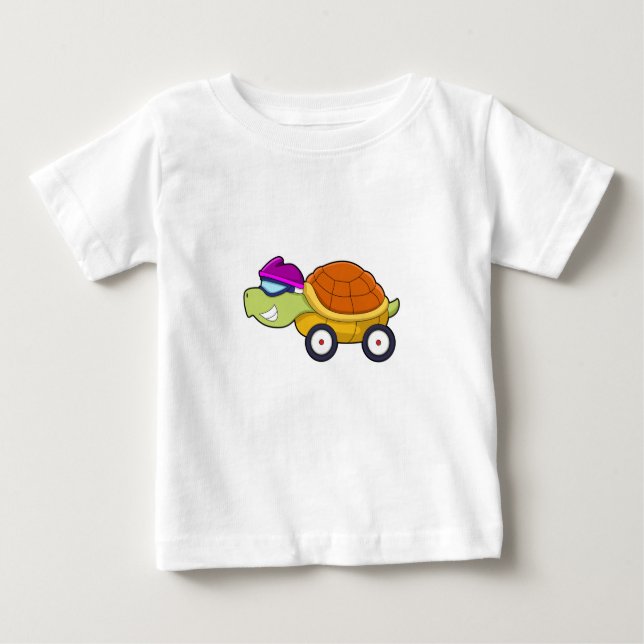 Turtle with Snäcka as Car T Shirt (Framsida)