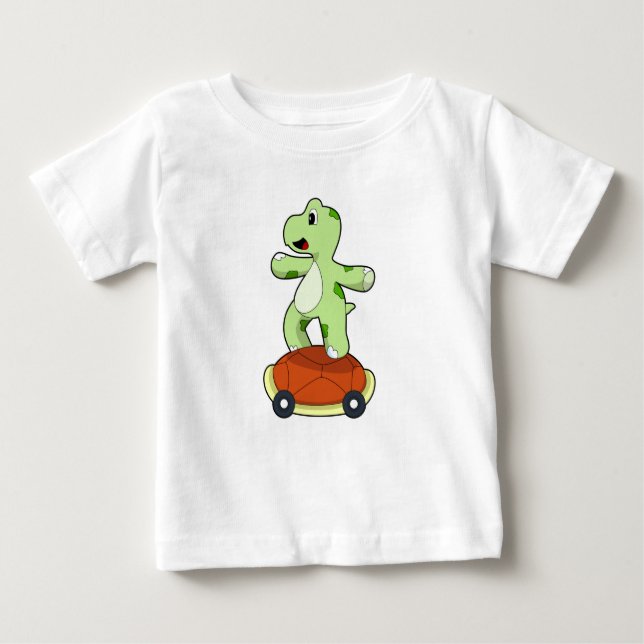 Turtle with Snäcka as Skateboard T Shirt (Framsida)