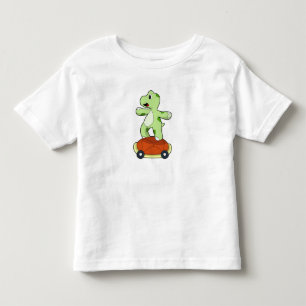 Turtle with Snäcka as Skateboard T Shirt