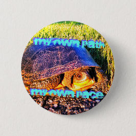 TURTLE'S VÄG PIN KNAPP