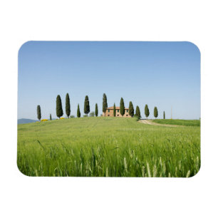 Tuscan lantbrukarhem med den rektangulära magnete magnet