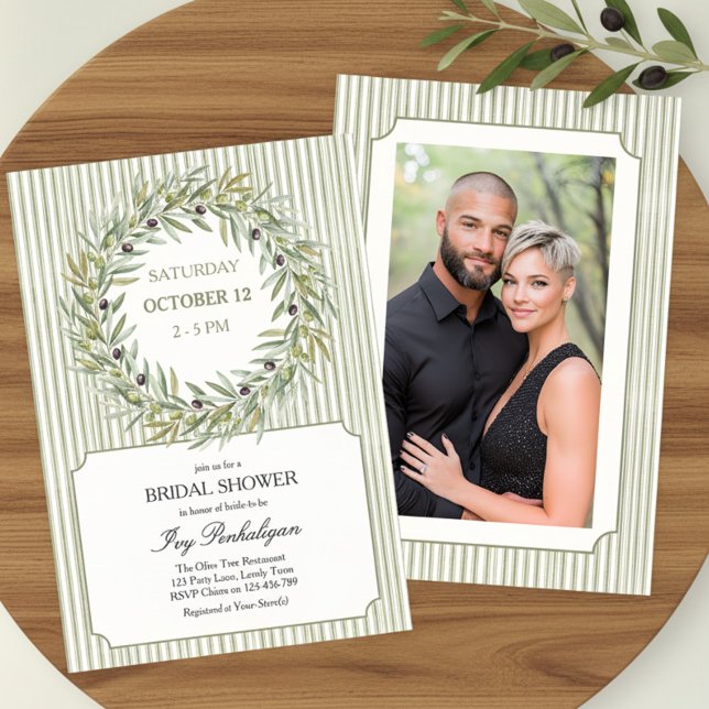 Tuscan Olivgrön Rand Bröllopsfest Inbjudningar (Bridal Shower invitation with custom photo, olive wreath and green ticking stripe by Darling & May)