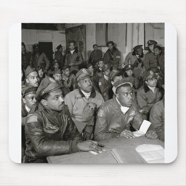 Tuskegee Airmen at Briefing Världskrig II Musmatta (Framsidan)
