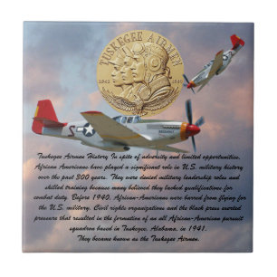 TUSKEGEE AIRMEN COIN KAKELPLATTA