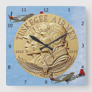 TUSKEGEE-AIRMEN MYNTAR FYRKANTIG KLOCKA