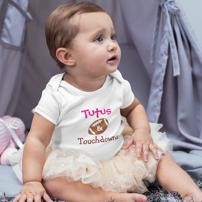 Tutus & Touchdowns T Shirt (Skapare uppladdad)