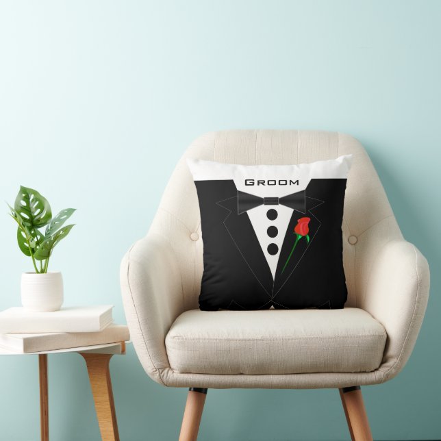 Tuxedo Black Tie Pillow Kudde (Stol)