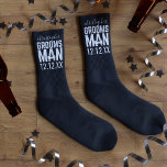 Tuxedo Bröllop Personlig Groomsman Black Socks Strumpor<br><div class="desc">Vilken Groomsman skulle inte kärlek ha ett par svarta personligerna strumpor från bröllop som tack? Jag vet inte en som inte skulle. Lägg till hans namn och er bröllop-dejt och få redo för glädjens utseende på hans ansikte.</div>