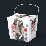 Tuxedo Cat Black White Cats Birthday-favoritruta Presentaskar<br><div class="desc">Tuxedo Cat Black White Cats-design. En strålande produkt som är gjord av mina ursprungliga vattenfärgade färger.</div>