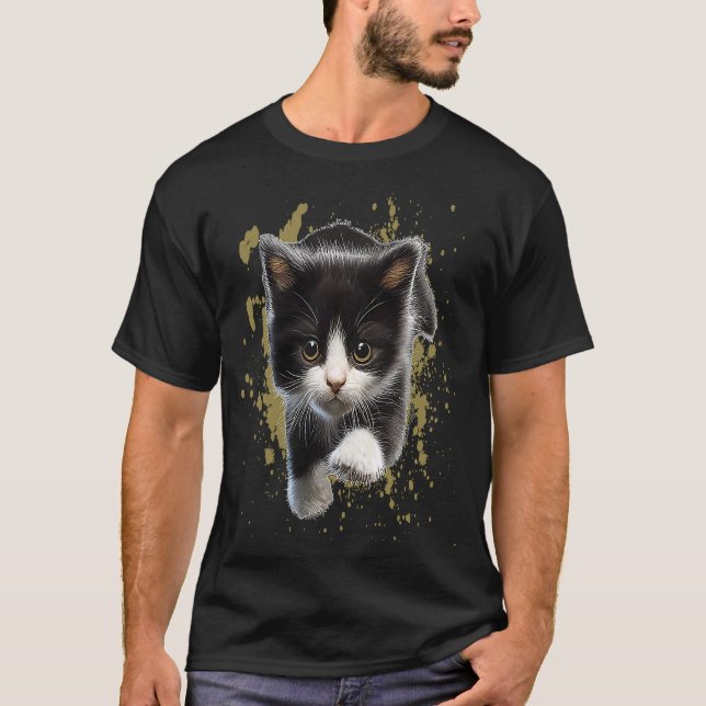 Tuxedo Cat Kitten Black and White Animal T Shirt (Framsida)