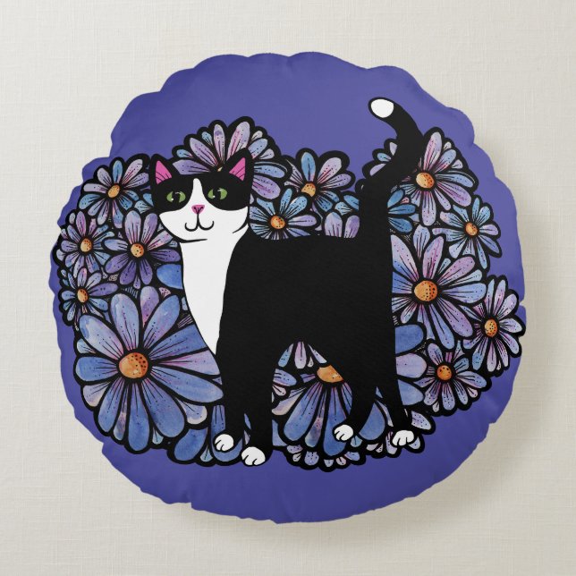 Tuxedo Cat Lila Daisy Art Rund Kudde (Framsidan)
