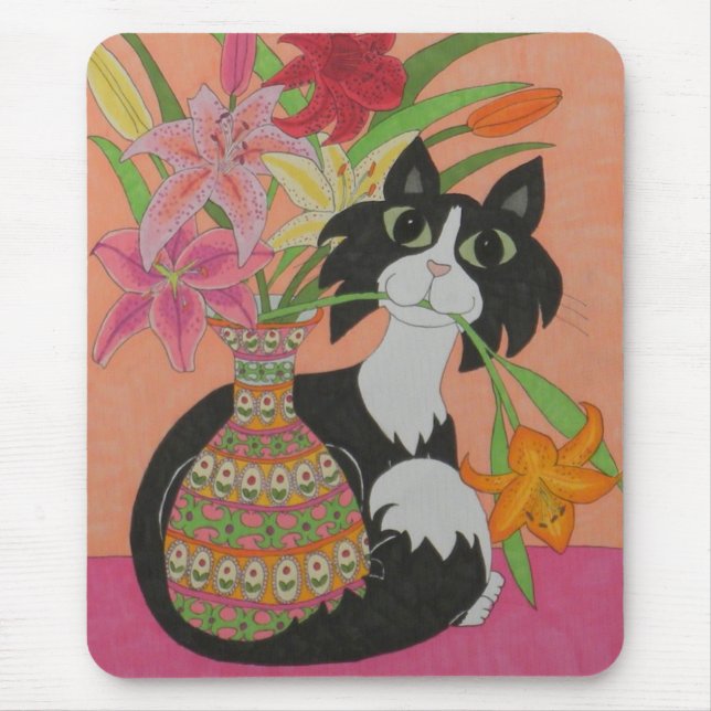 Tuxedo Cat med Lilies Musmatta (Framsidan)