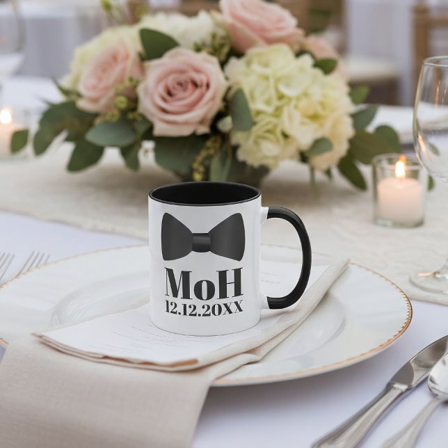 Tuxedo Smörgåsbåge Man eller Brudtjänare Mugg (A bow tie coffee mug for you Man of Honor, Maid of Honor or any member of your bridal party)