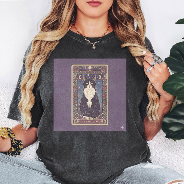 Tuxedokatt Tarotkort Celestial Rose Art T Shirt (Skapare uppladdad)
