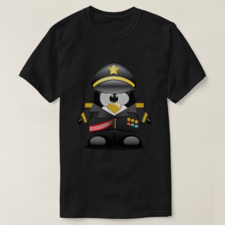 Tuxen kommenderar t shirt
