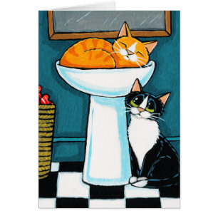 Tuxen och tabby katt i badrum sjunker OBS kort