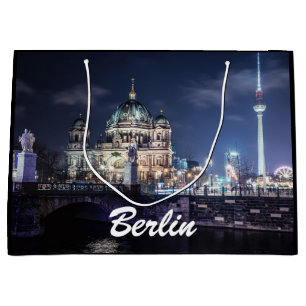 TV torn och Berlins katedral i Berlin, Tyskland
