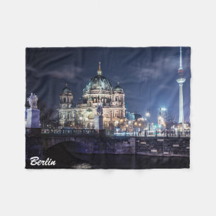 TV torn och Berlins katedral i Berlin, Tyskland Fleecefilt