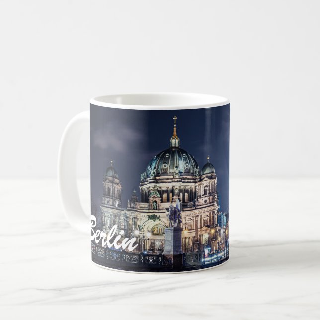 TV torn och Berlins katedral i Berlin, Tyskland Kaffemugg (Framsida vänster)