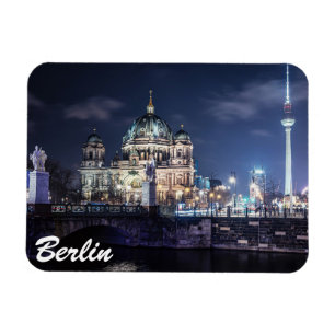 TV torn och Berlins katedral i Berlin, Tyskland Magnet