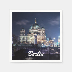 TV torn och Berlins katedral i Berlin, Tyskland Pappersservett