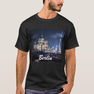 TV torn och Berlins katedral i Berlin, Tyskland T Shirt