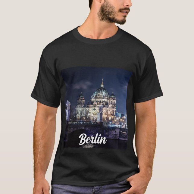 TV torn och Berlins katedral i Berlin, Tyskland T Shirt (Framsida)