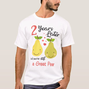 Två år senare och vi är fortfarande en Underbar T Shirt